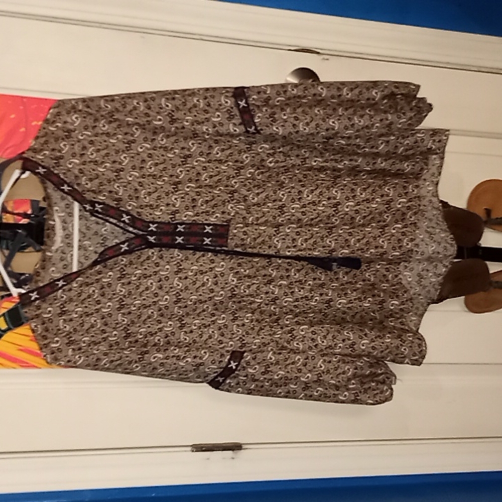 Cute 70s style blouse